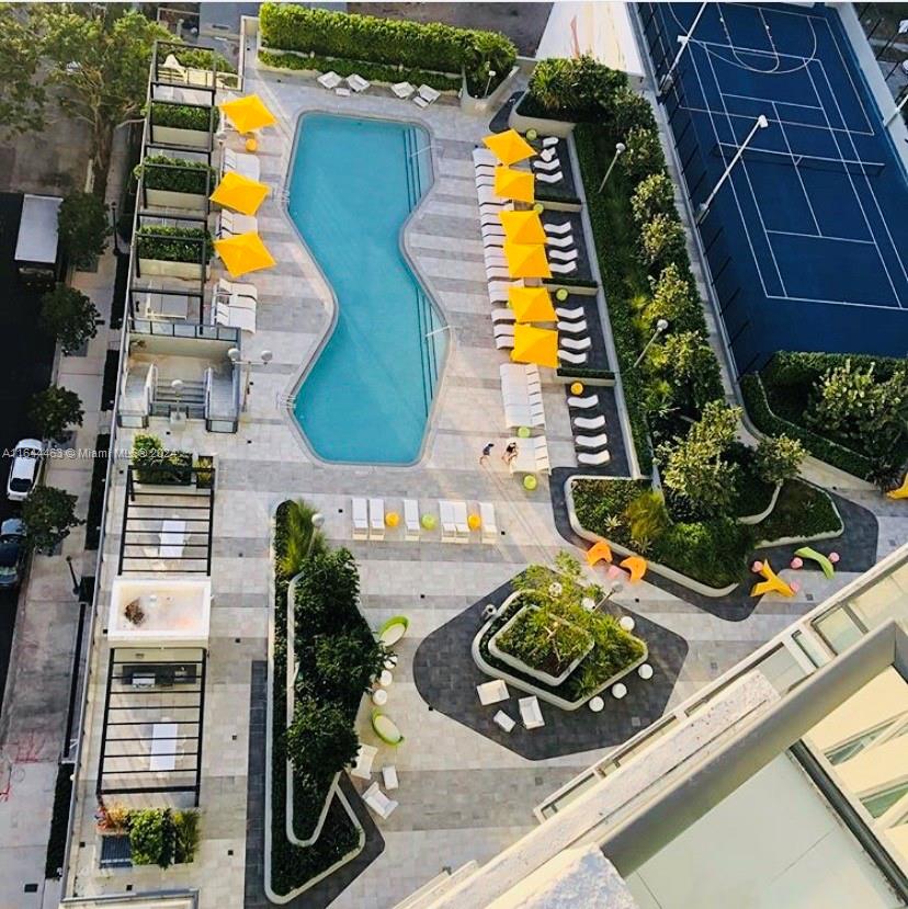 PARAISO BAYVIEWS CONDO - Residential Lease