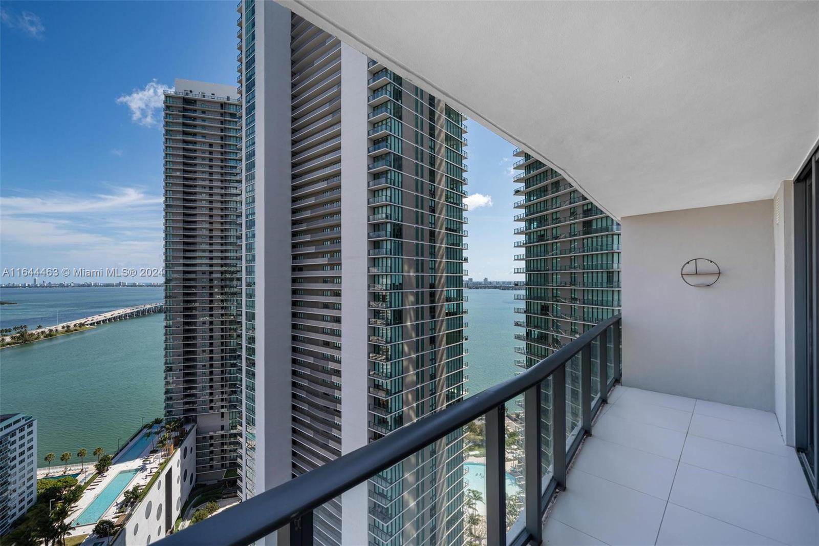 PARAISO BAYVIEWS CONDO - Residential Lease