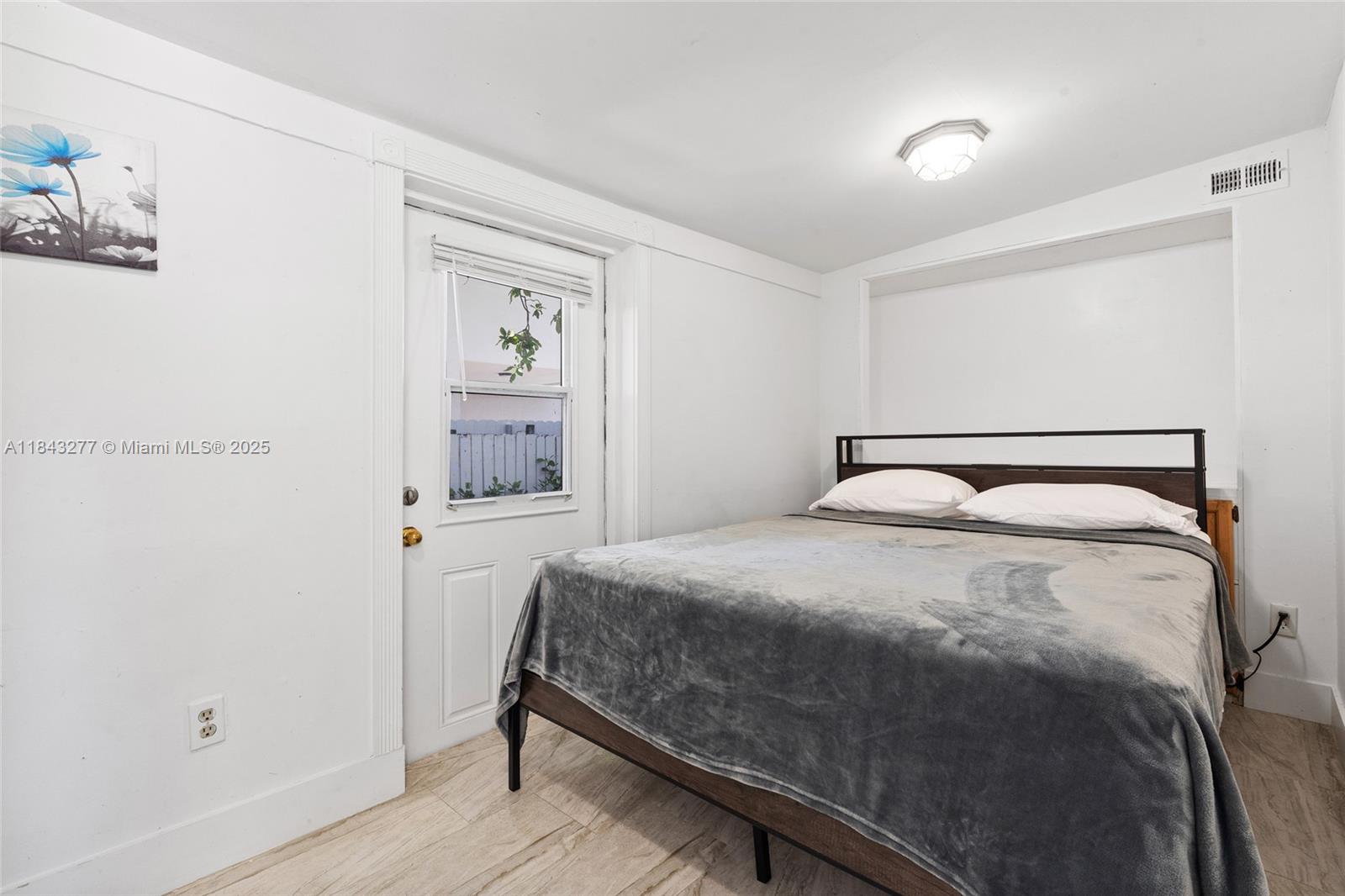 THE PINES - Residential Lease