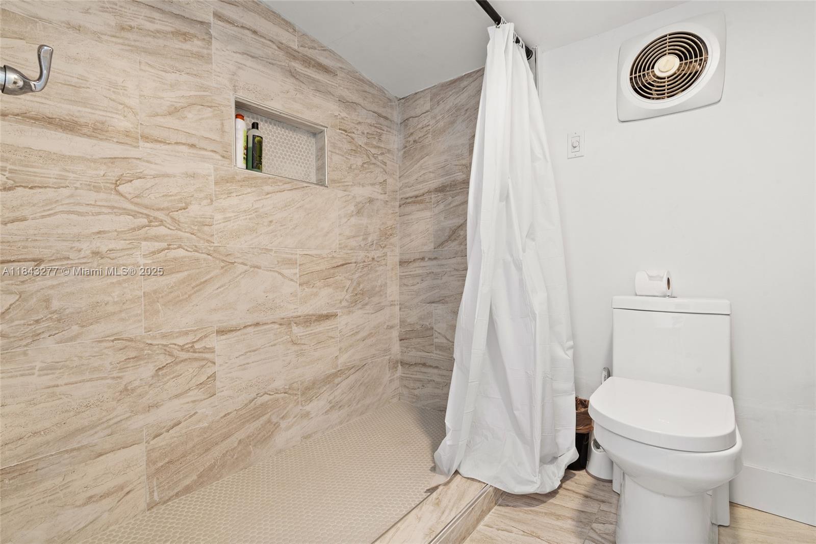 THE PINES - Residential Lease