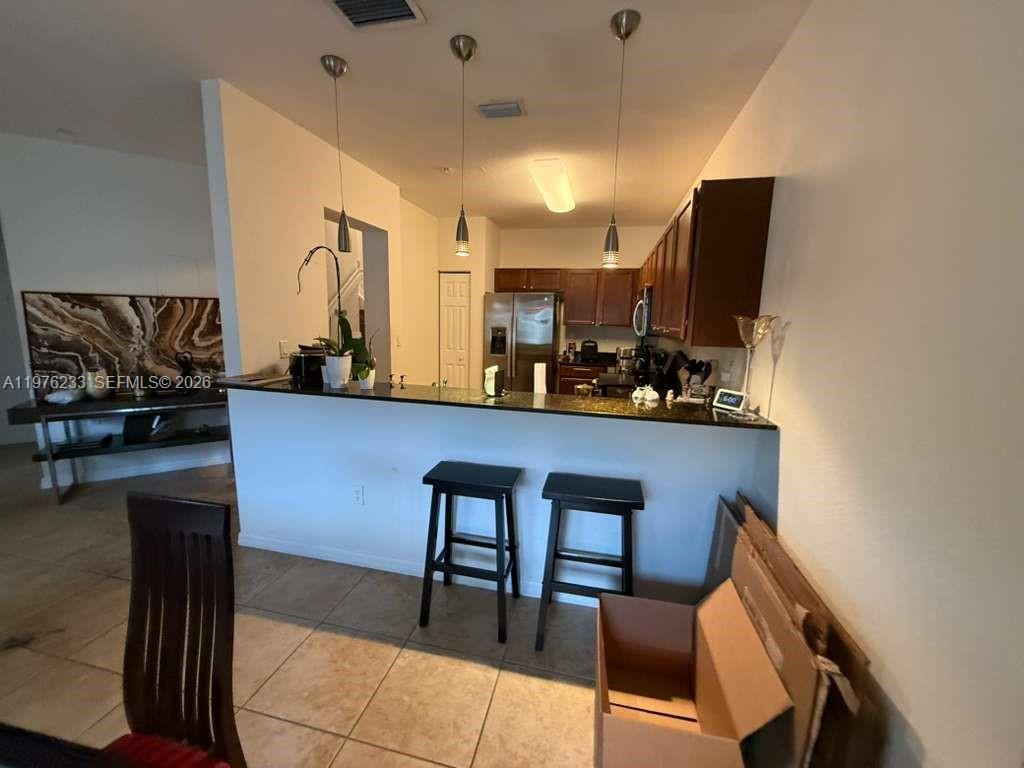 CORONADO AT DORAL VII CON - Residential Lease