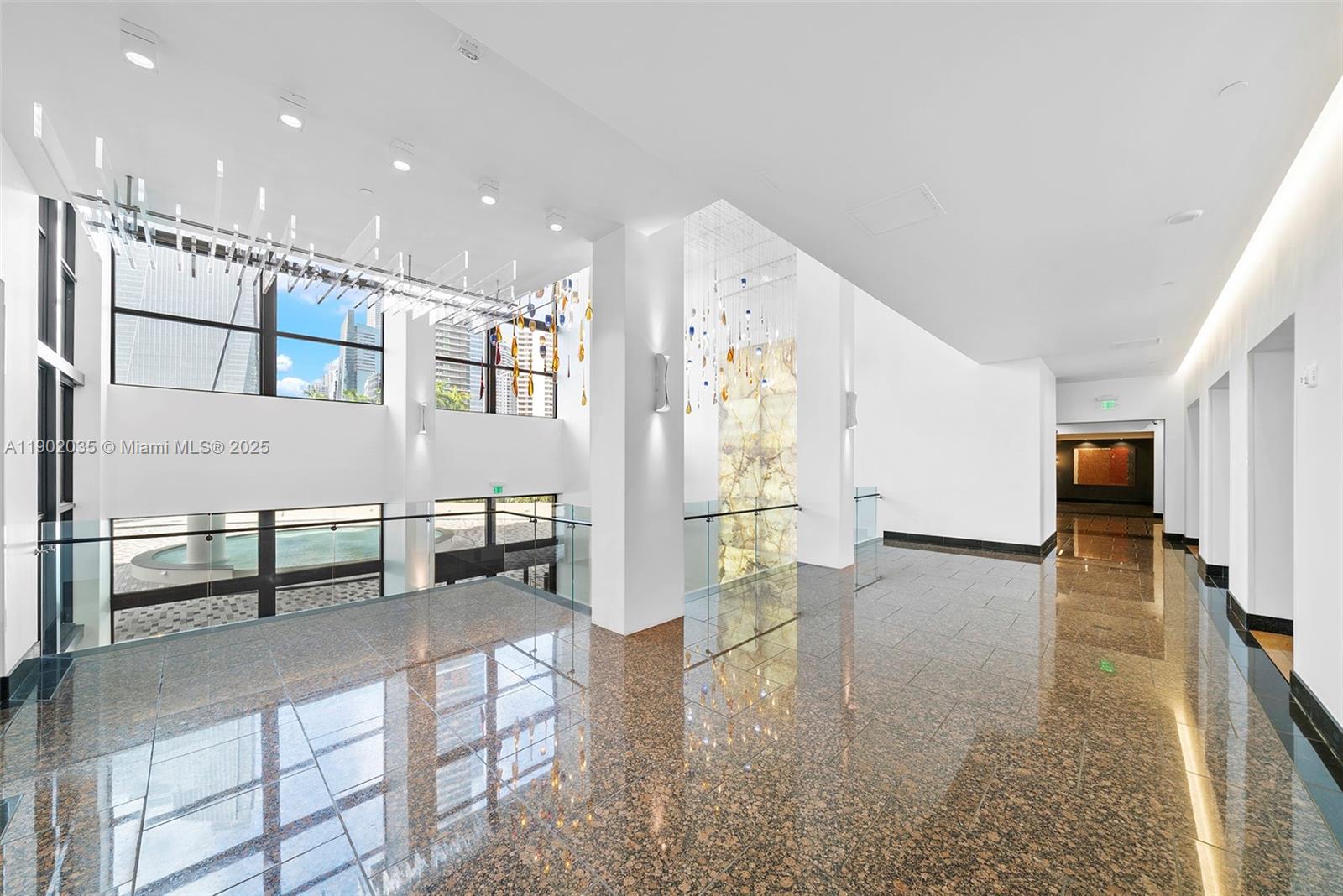 VILLA REGINA CONDO - Residential