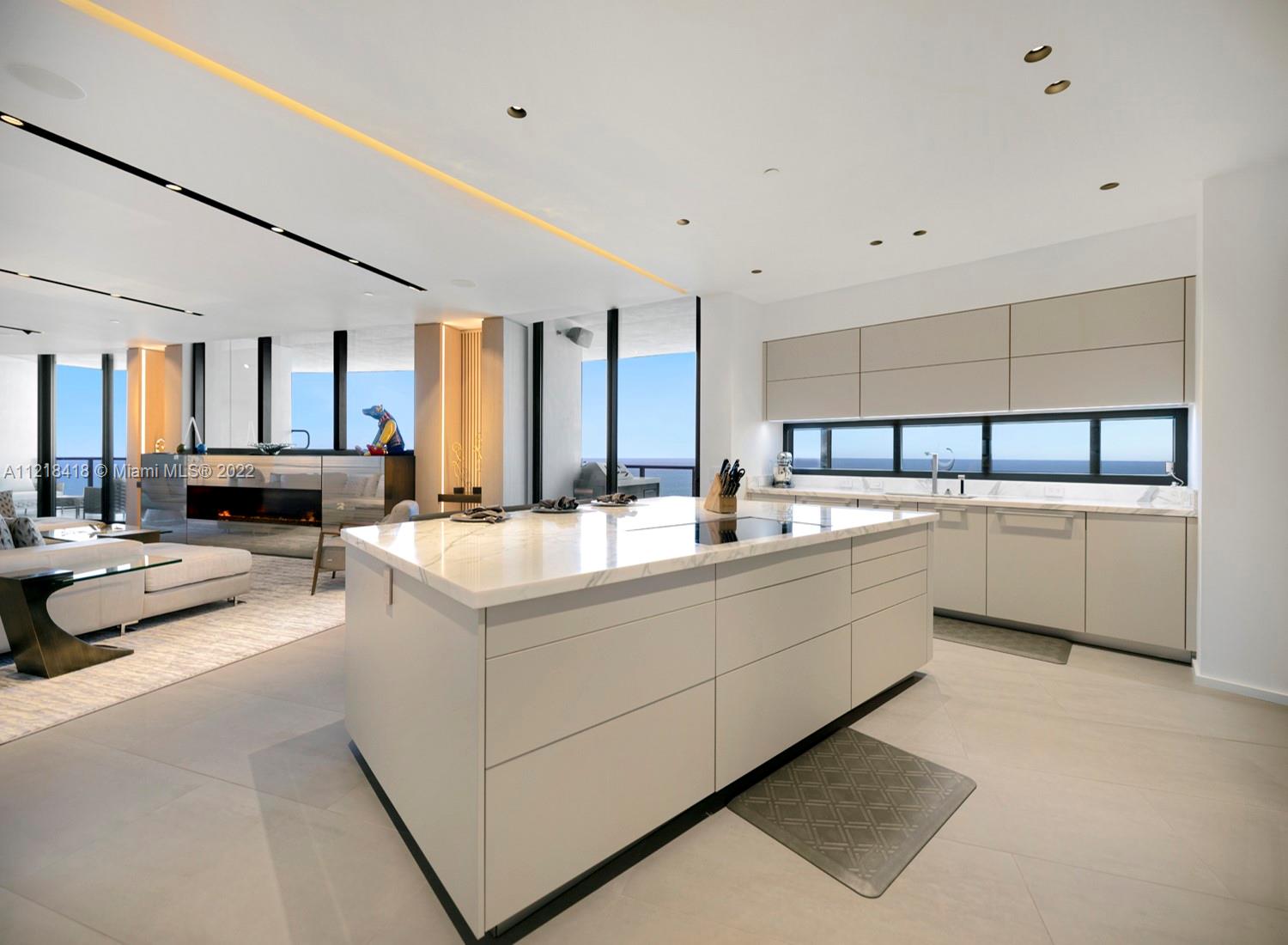 18555 COLLINS AVENUE COND - Residential