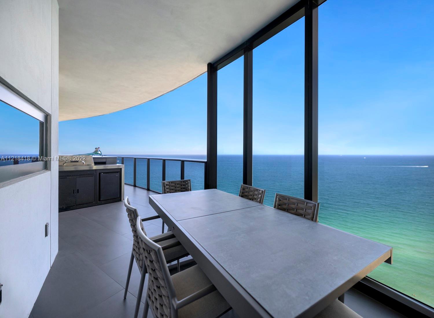 18555 COLLINS AVENUE COND - Residential