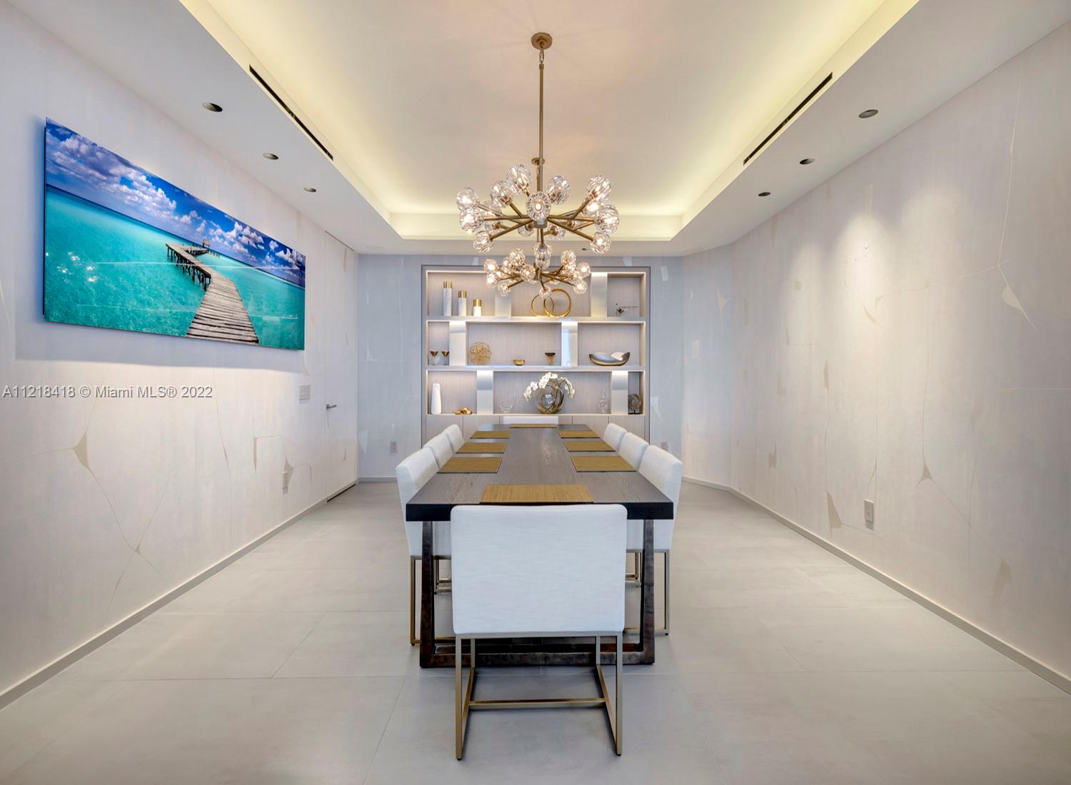 18555 COLLINS AVENUE COND - Residential