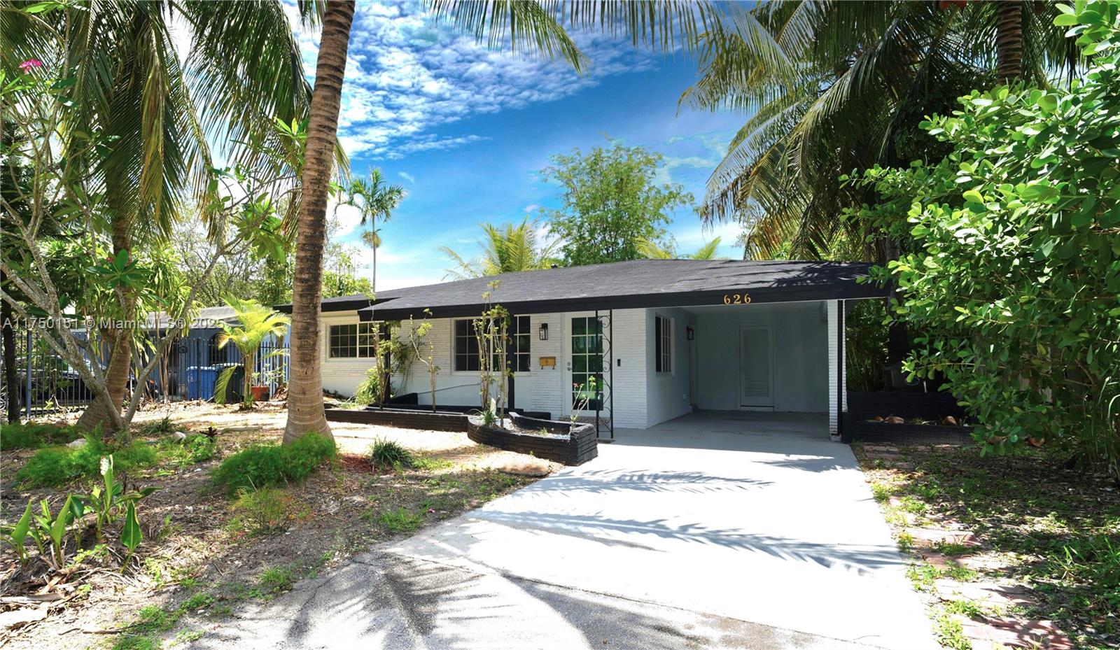 626 NW 45th St