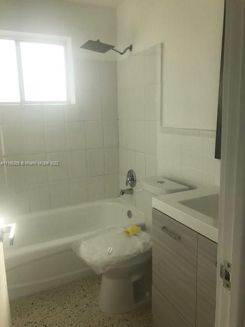 DONMOORE VILLA AMD PL - Residential Income