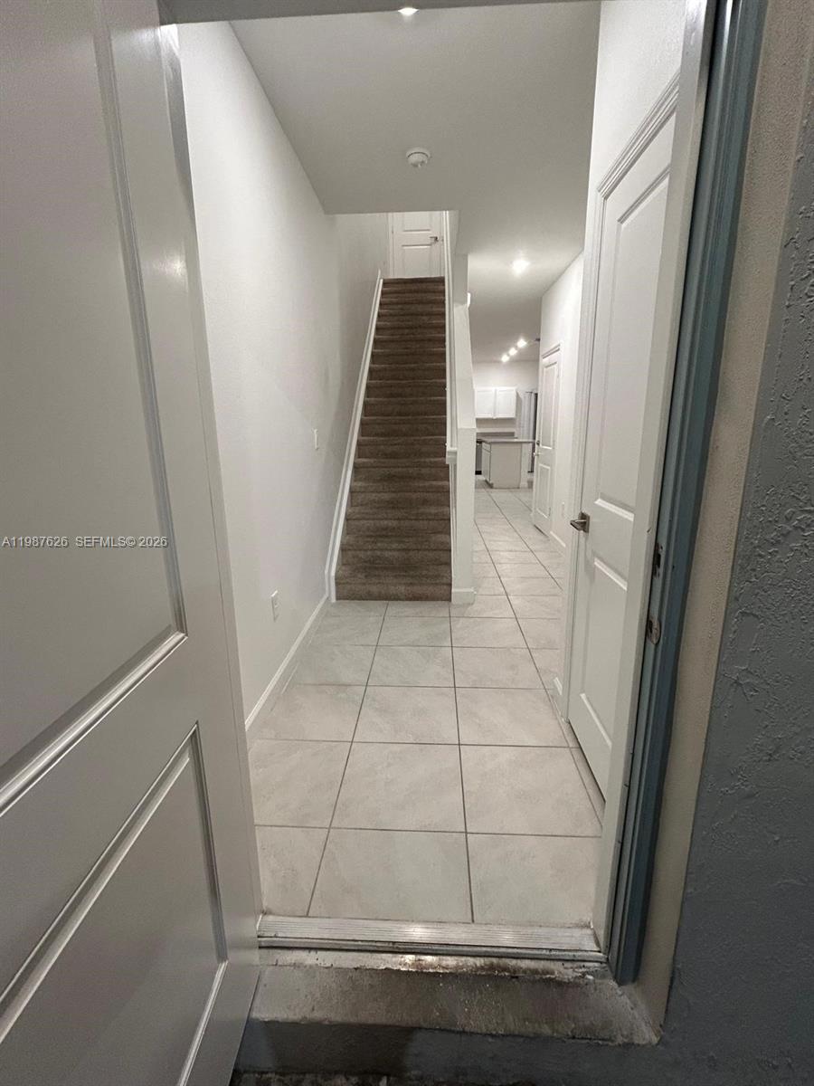 REGAL PALM - Residential Lease