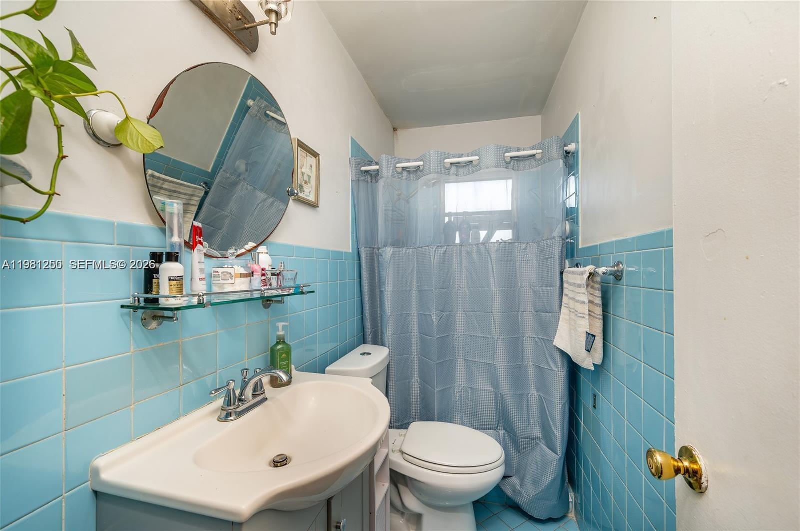 MELROSE HEIGHTS - Residential Income