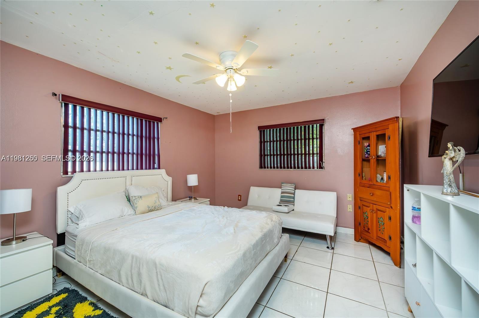 MELROSE HEIGHTS - Residential Income