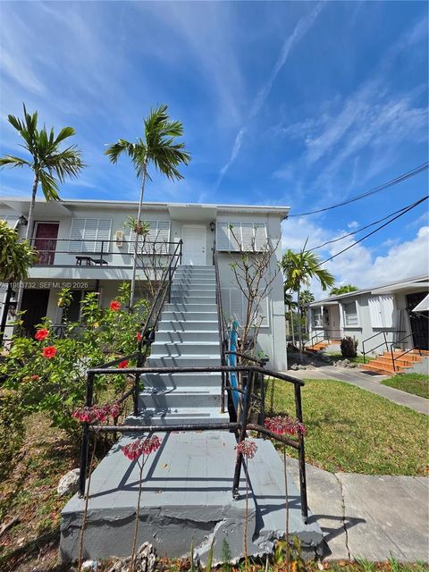 57 Esplanade Dr 71D Miami Springs FL 33166