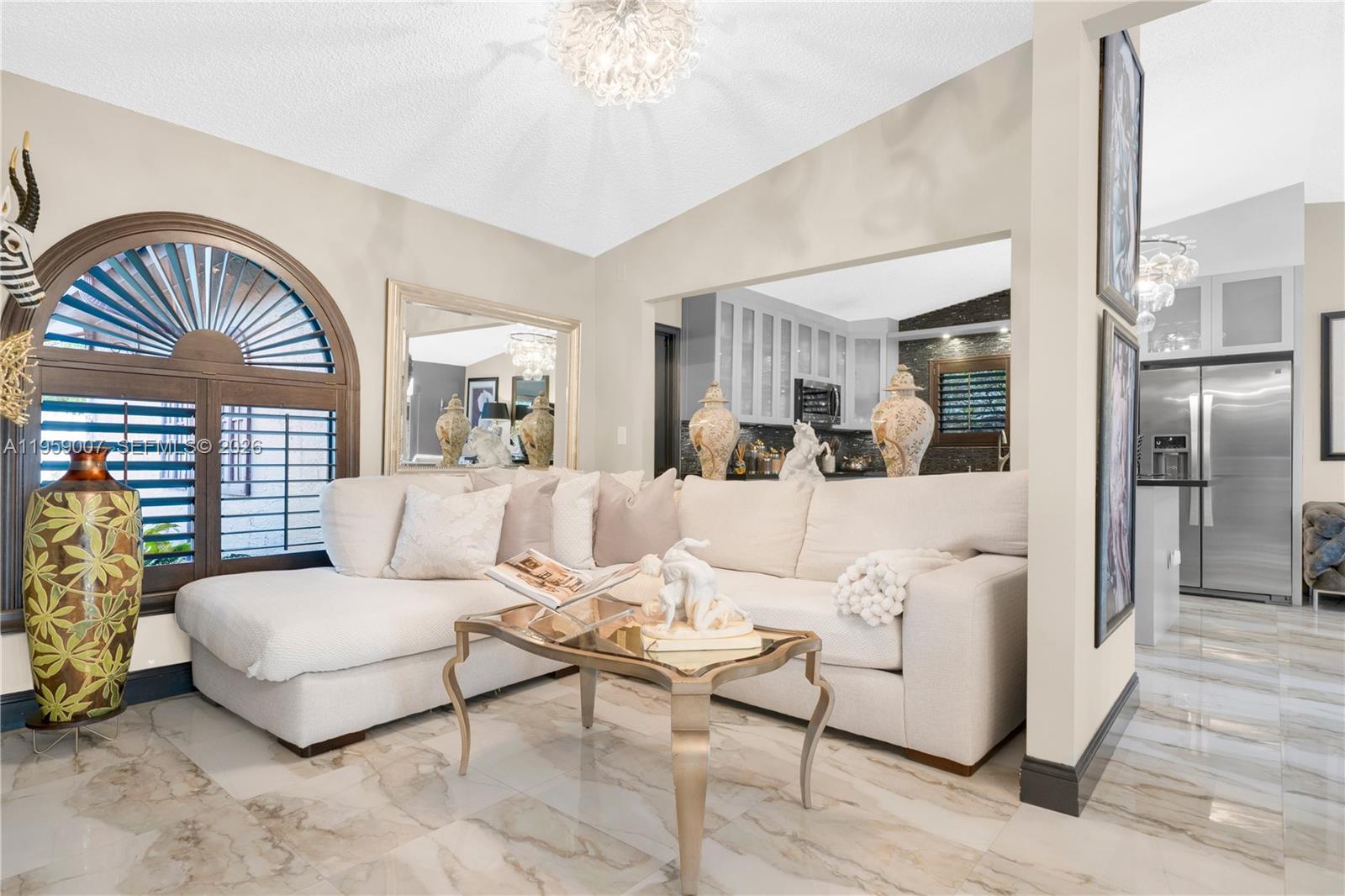 MEDITERRANIA - Residential