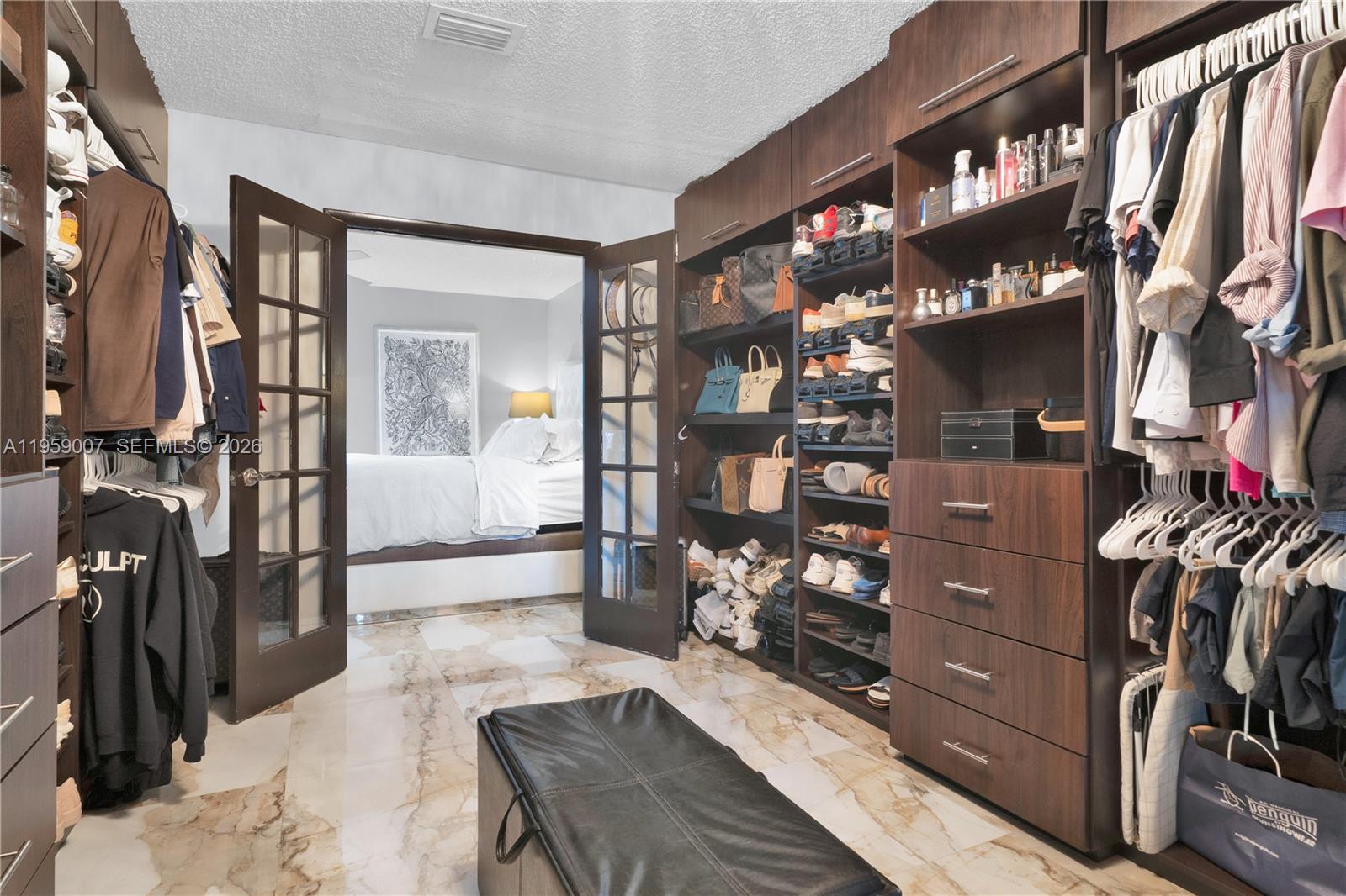 MEDITERRANIA - Residential