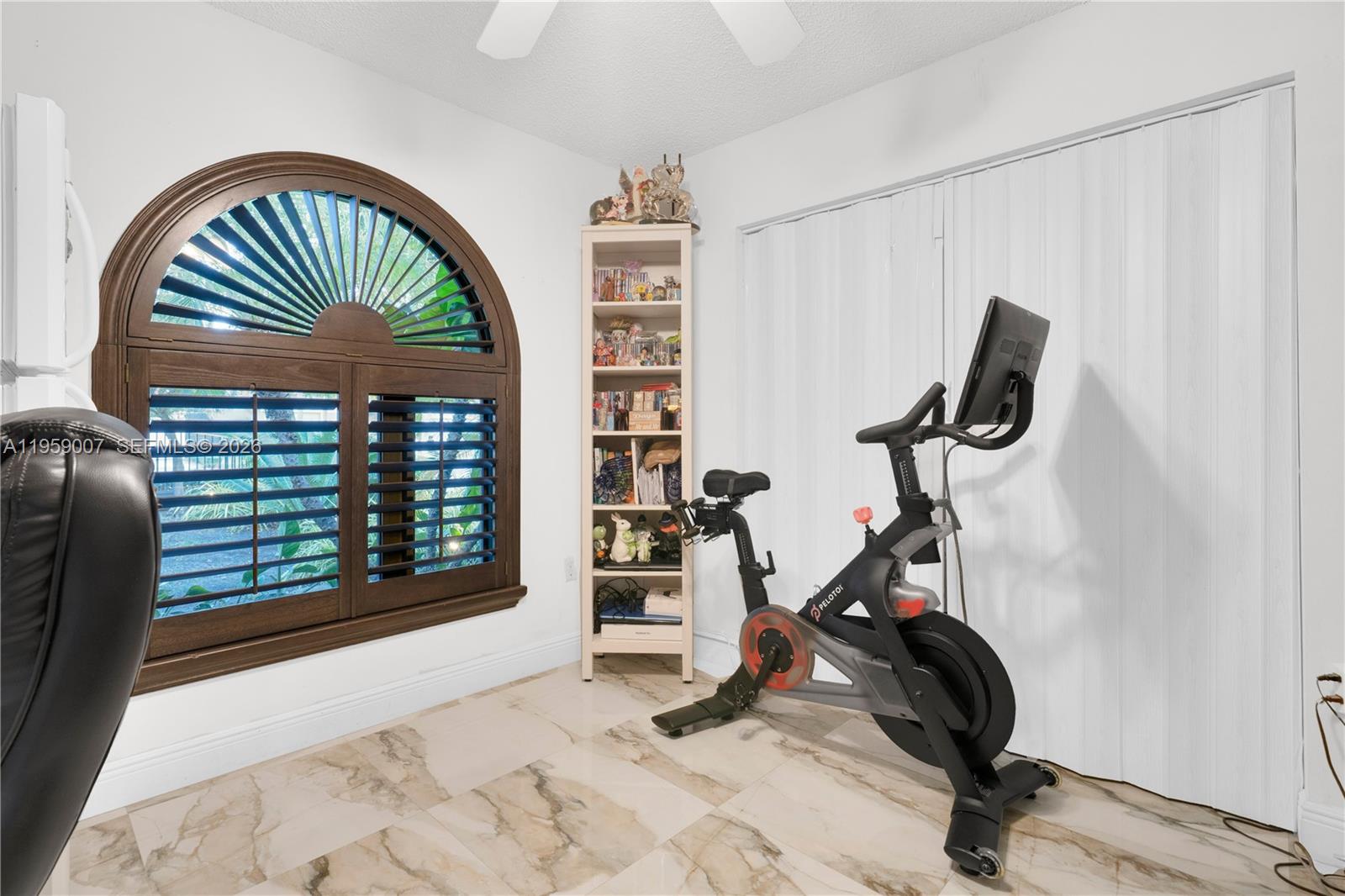 MEDITERRANIA - Residential