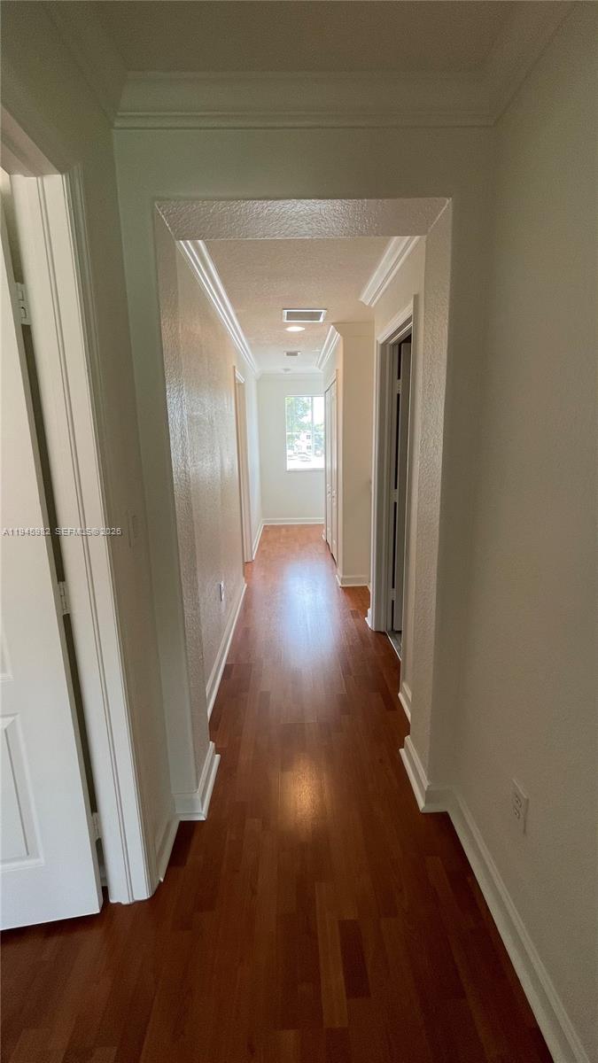 SHOMA VILLAS I AT COUNTRY - Residential