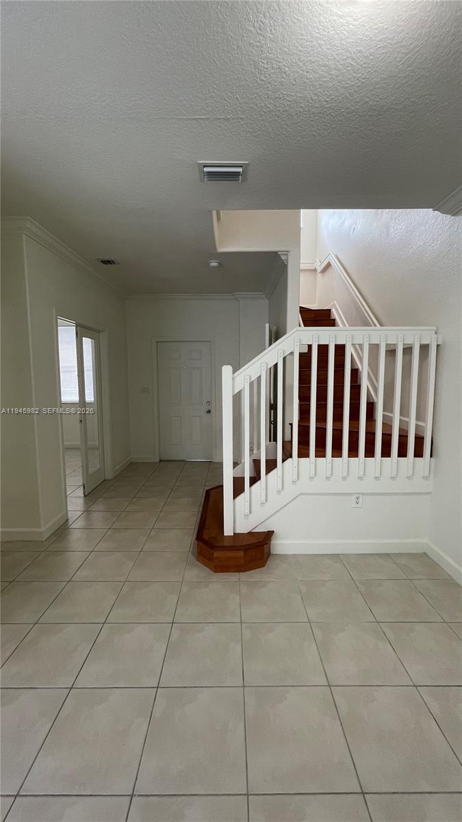 SHOMA VILLAS I AT COUNTRY - Residential