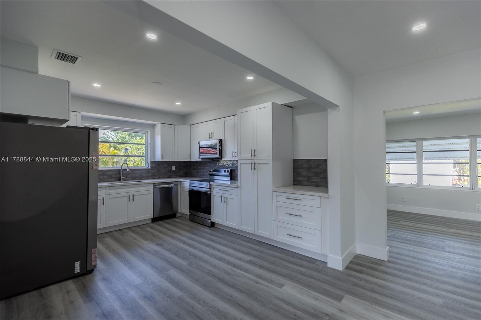 101 NW 62nd Ct