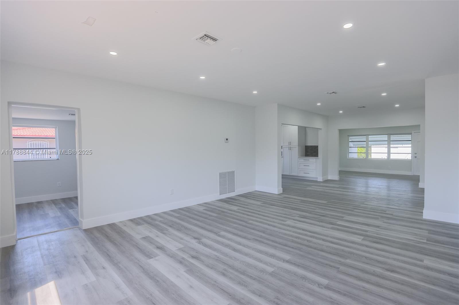 101 NW 62nd Ct