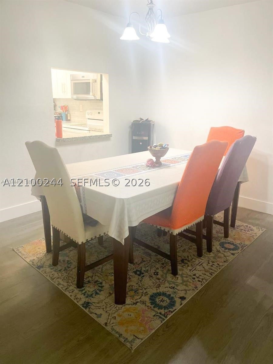 177 Lakeview Dr 104