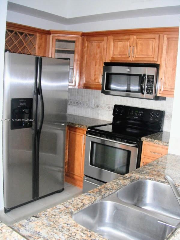Photo 12 of 28 of 7200 NW 114th Ave 307 condo