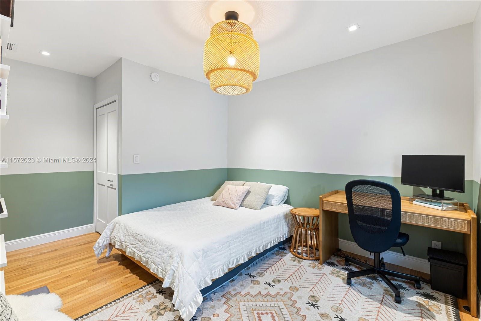 A J DAINO - Residential