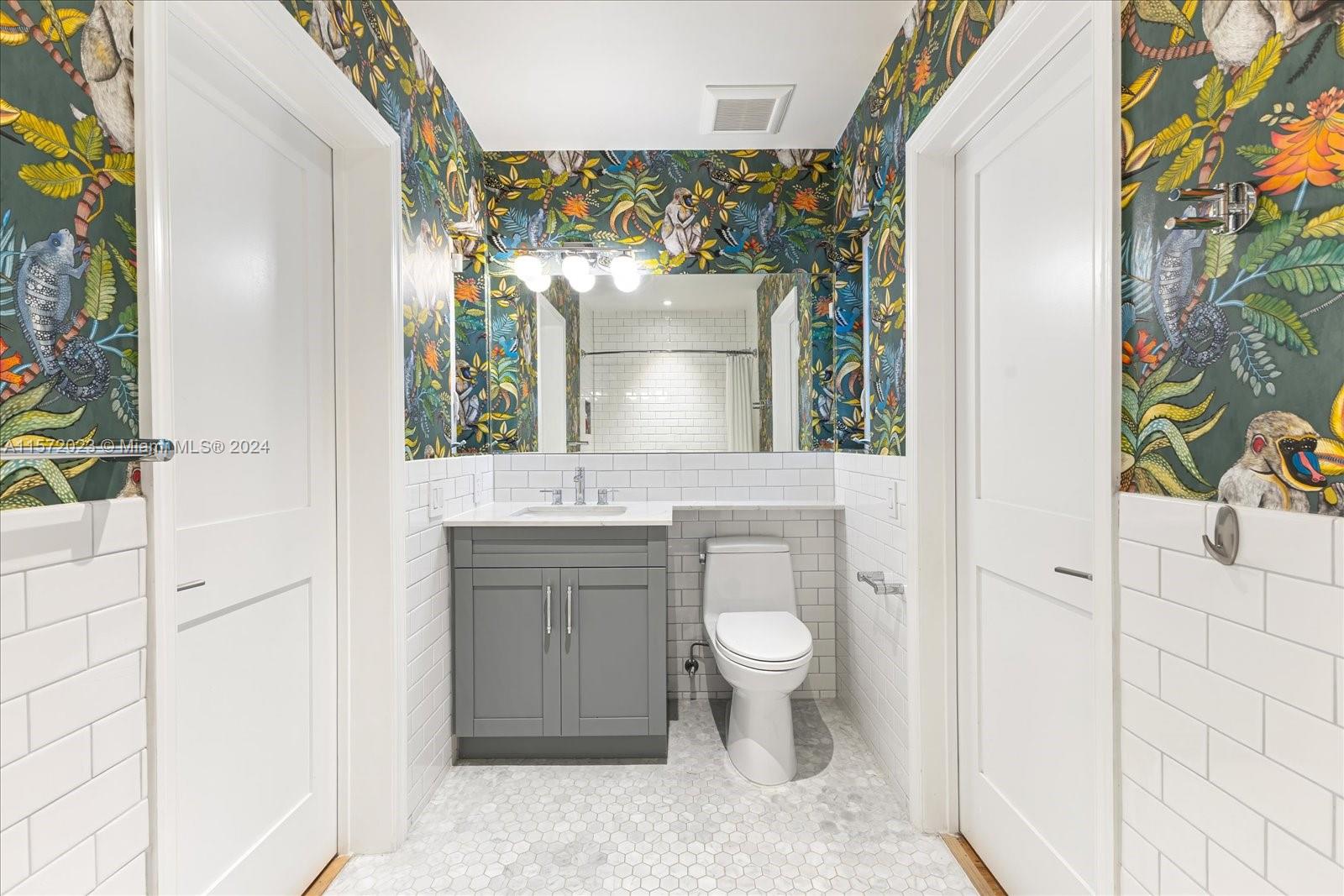 A J DAINO - Residential