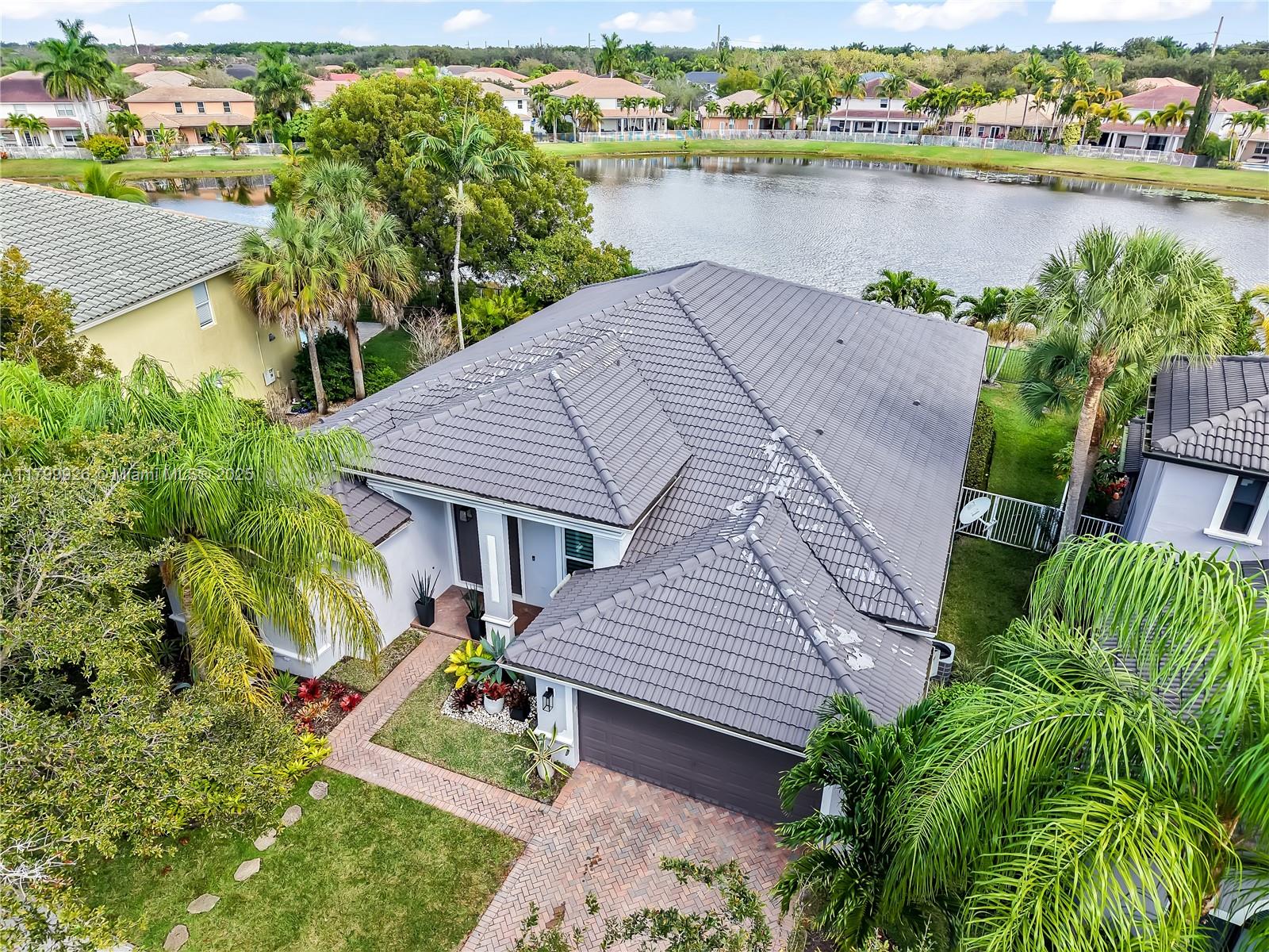 3816 W Hibiscus St 3816