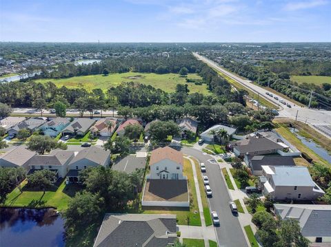 Single Family Residence in Melbourne FL 1190 OLDE BAILEY Ln 22.jpg