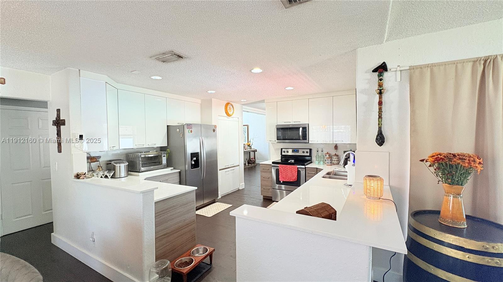 SILVER LAKES AT PEMBROKE - Residential