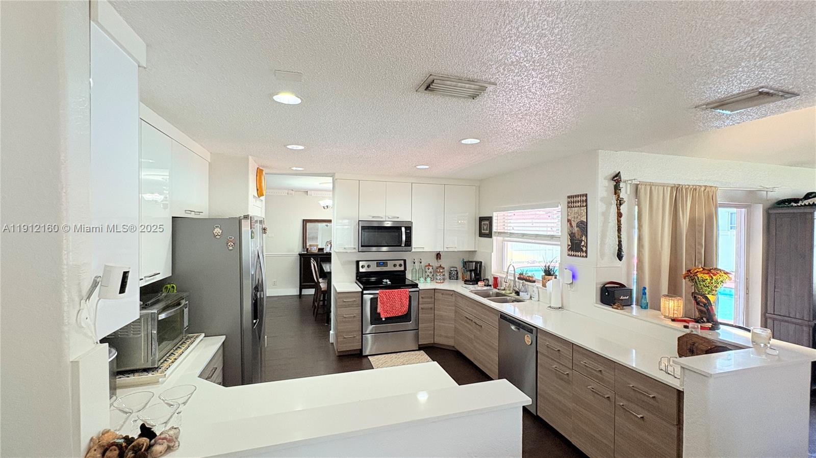 SILVER LAKES AT PEMBROKE - Residential