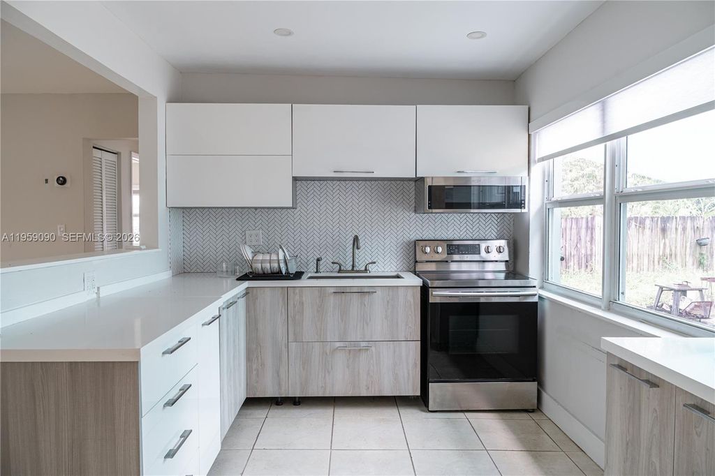 Photo of 2842 Jackson St, Hollywood, FL 33020 (MLS # A11959090)