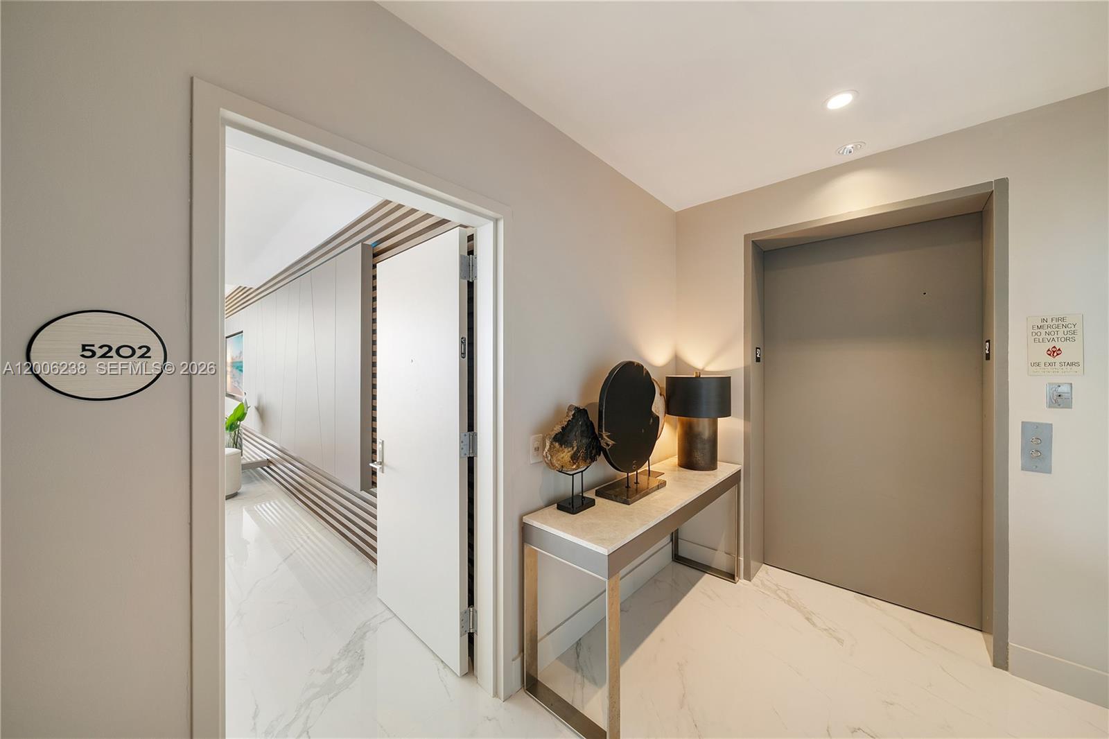 ONE PARAISO CONDO - Residential