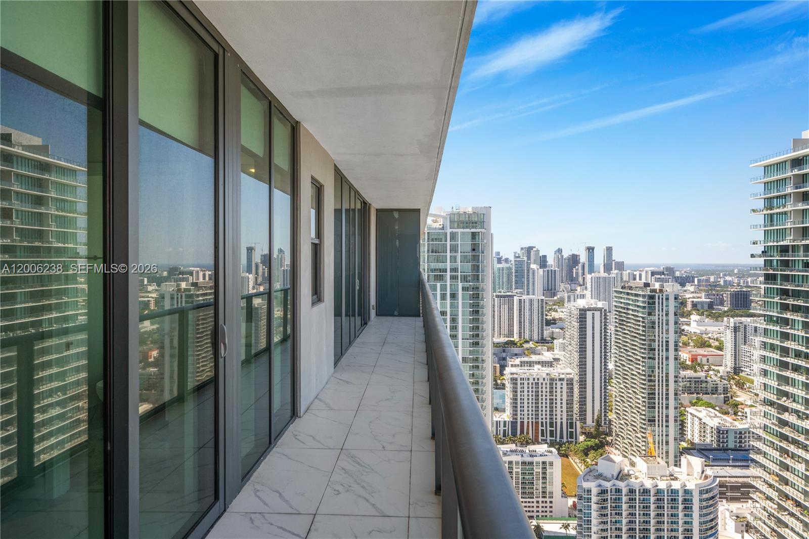 ONE PARAISO CONDO - Residential