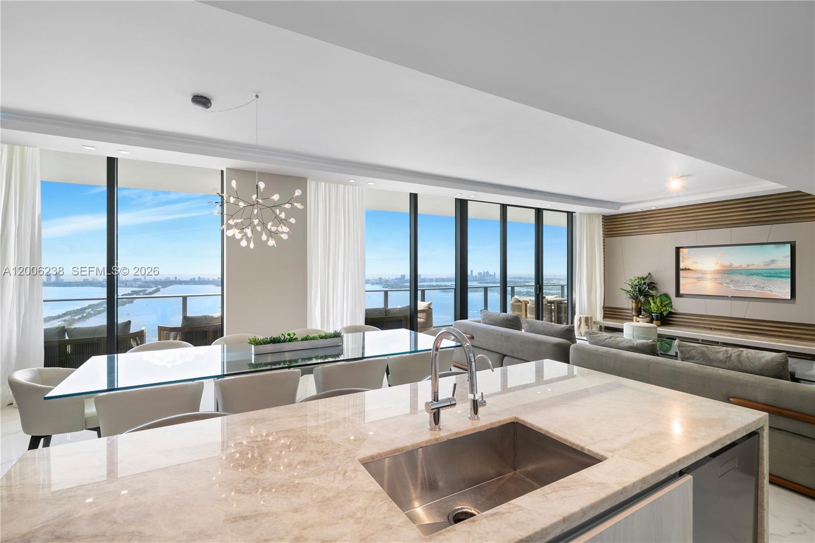 ONE PARAISO CONDO - Residential