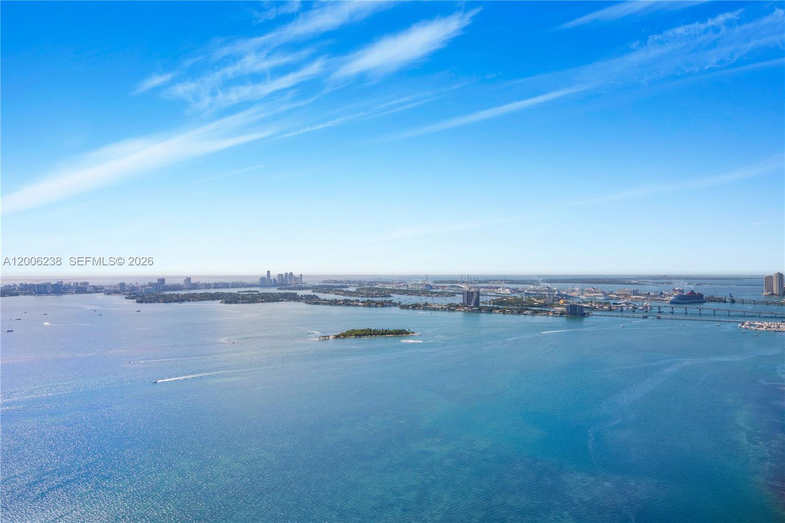 ONE PARAISO CONDO - Residential