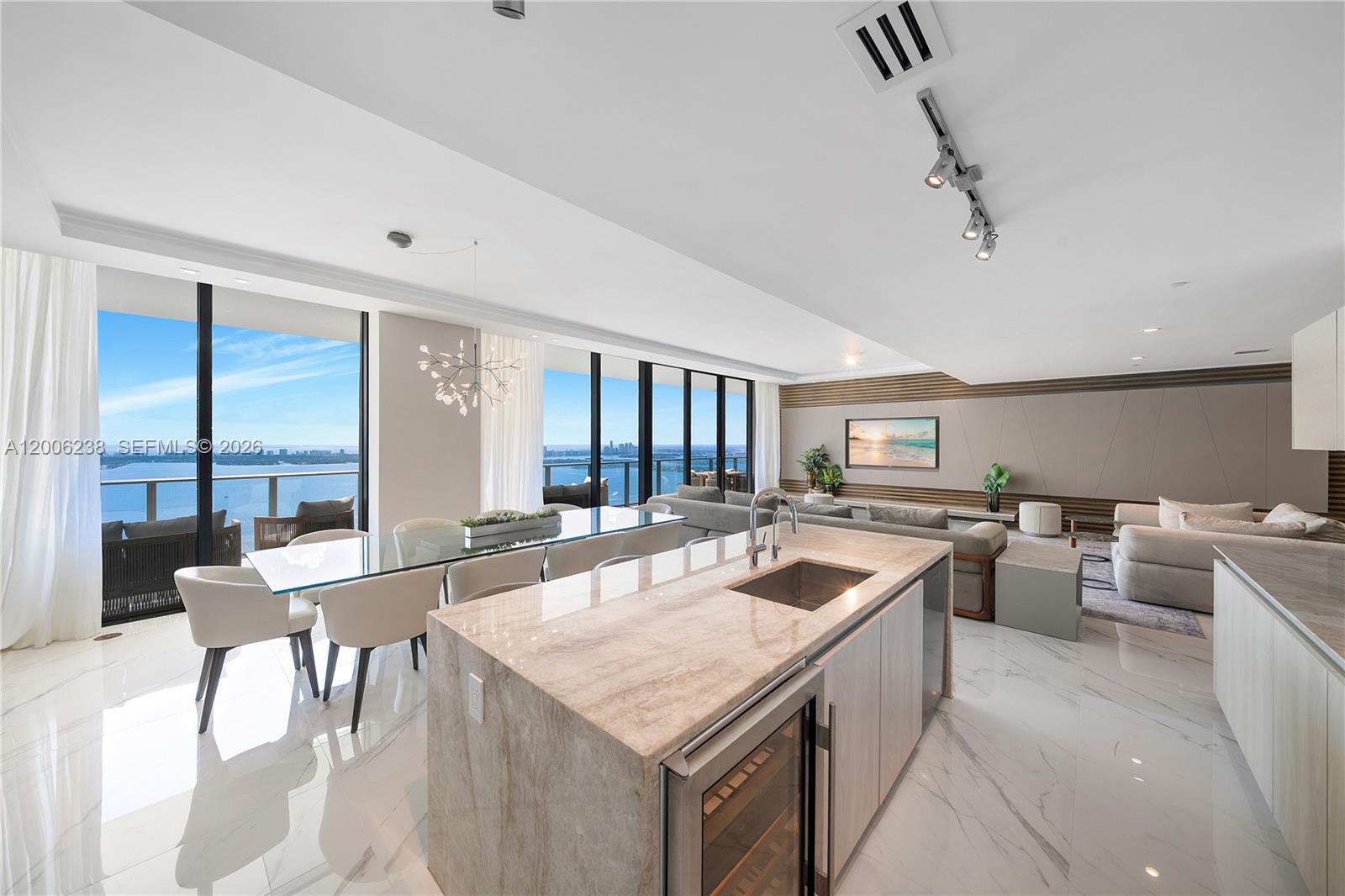 ONE PARAISO CONDO - Residential