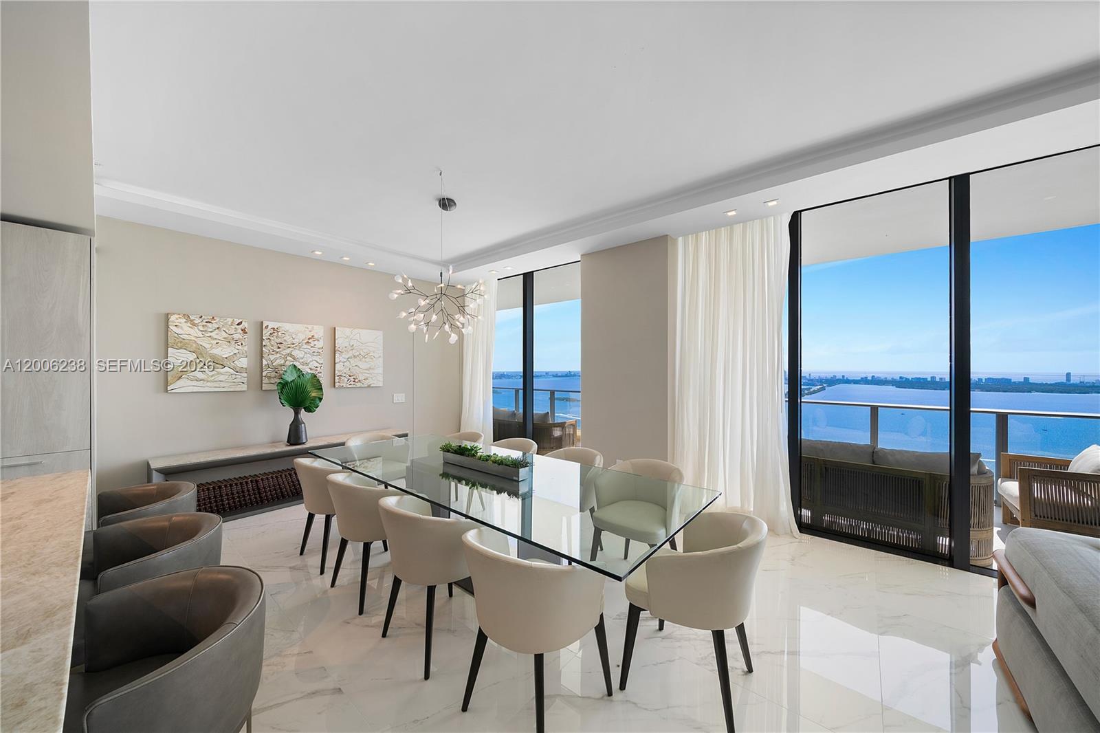 ONE PARAISO CONDO - Residential