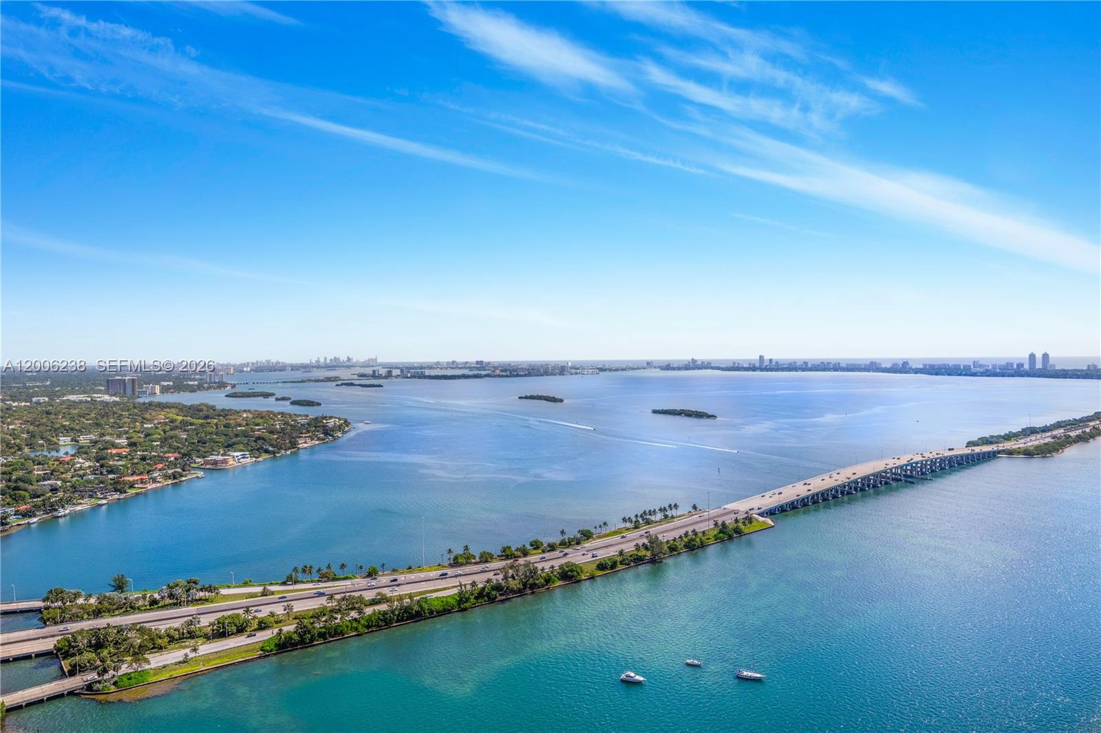 ONE PARAISO CONDO - Residential