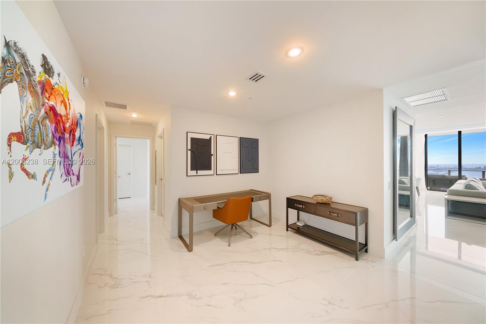 ONE PARAISO CONDO - Residential