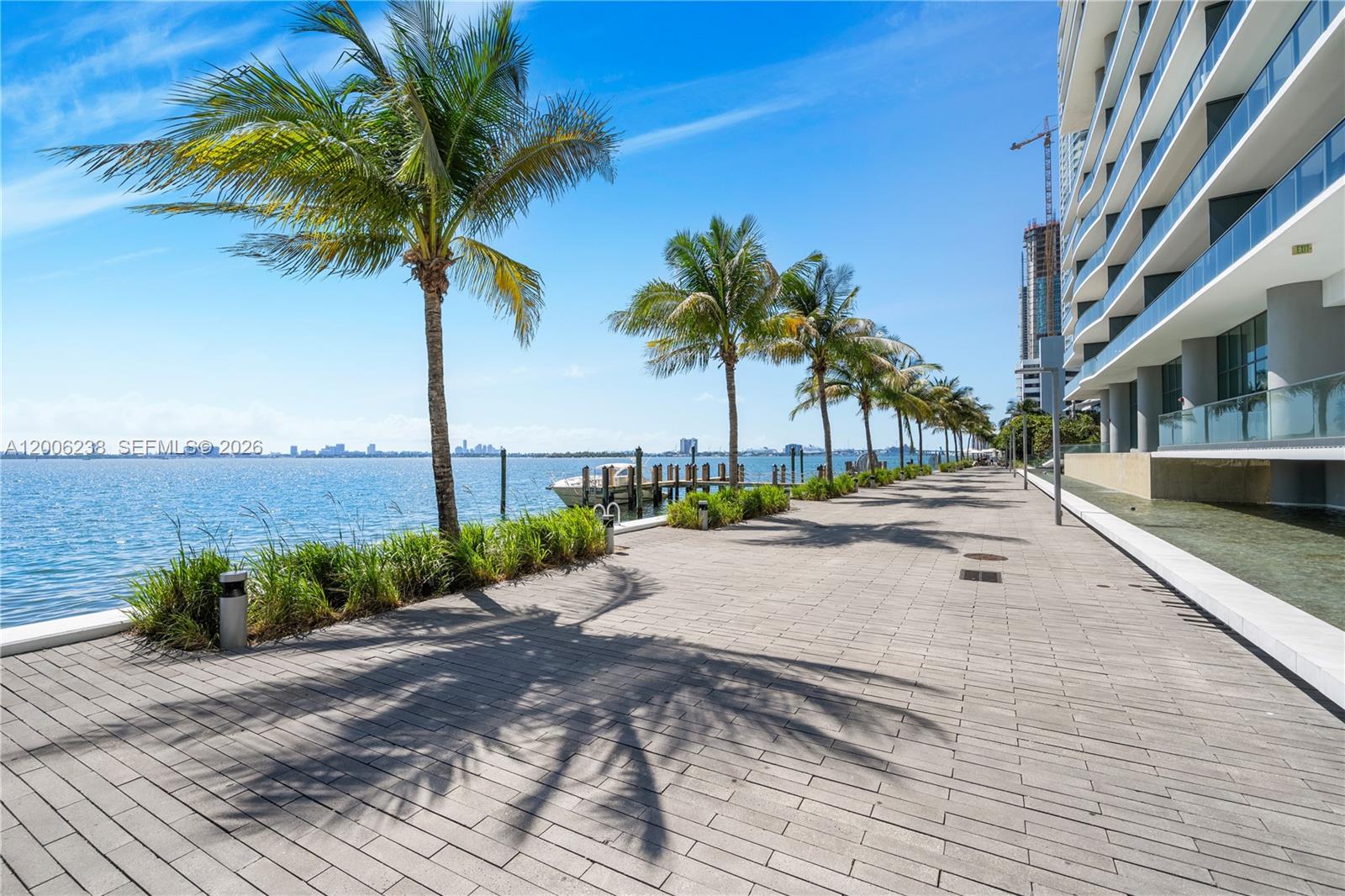 ONE PARAISO CONDO - Residential