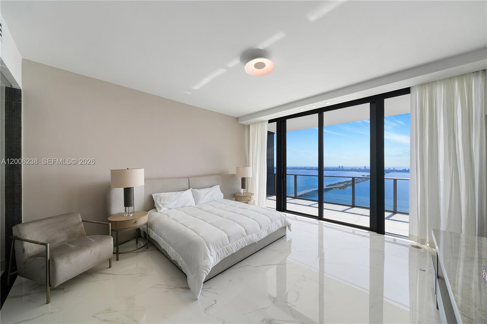 ONE PARAISO CONDO - Residential