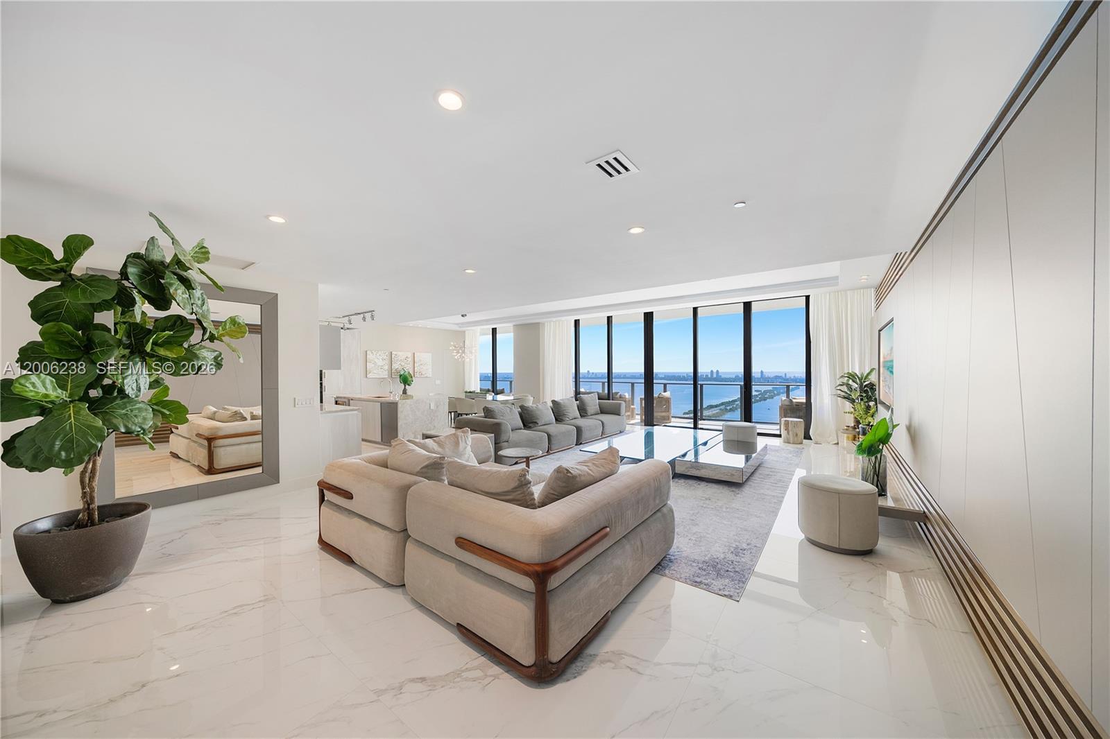 ONE PARAISO CONDO - Residential