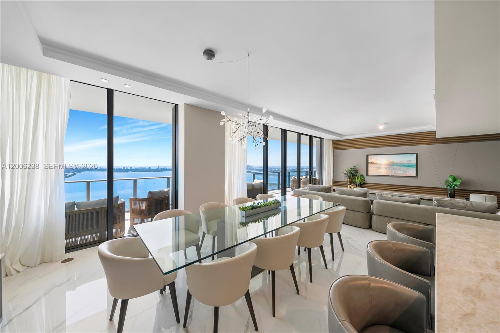 ONE PARAISO CONDO - Residential