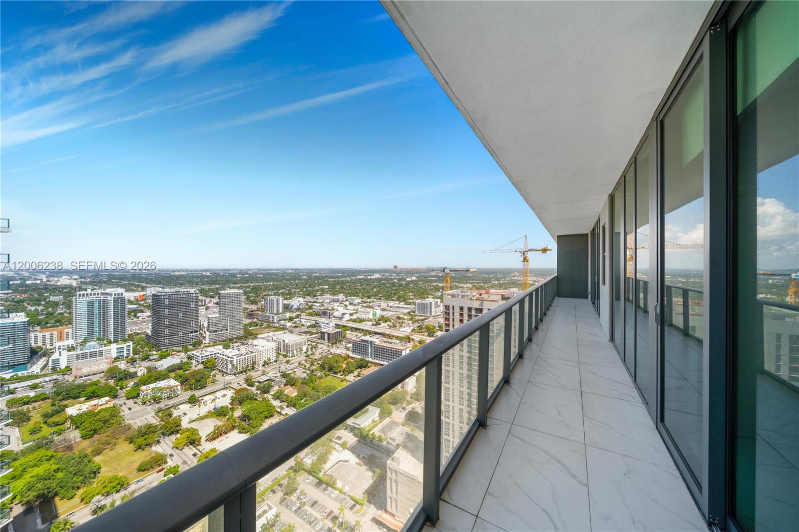 ONE PARAISO CONDO - Residential