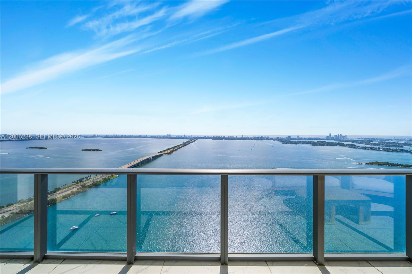 ONE PARAISO CONDO - Residential