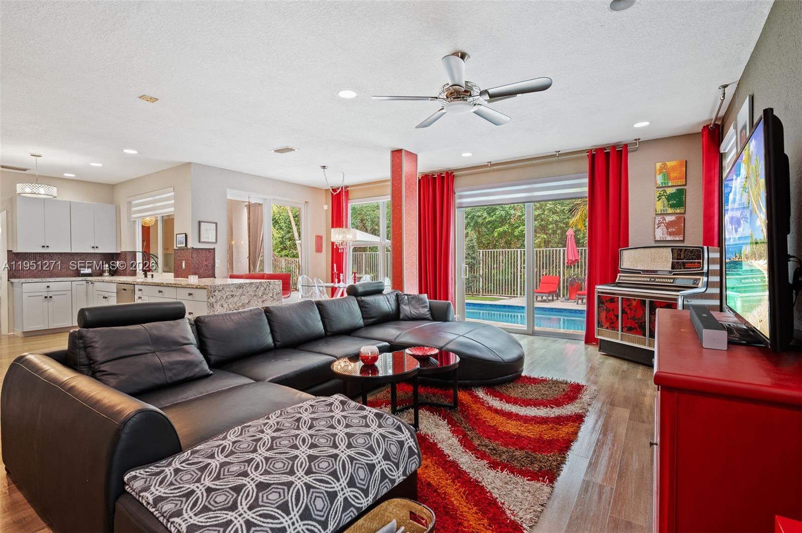 EMBASSY LAKES PHASE II - Residential