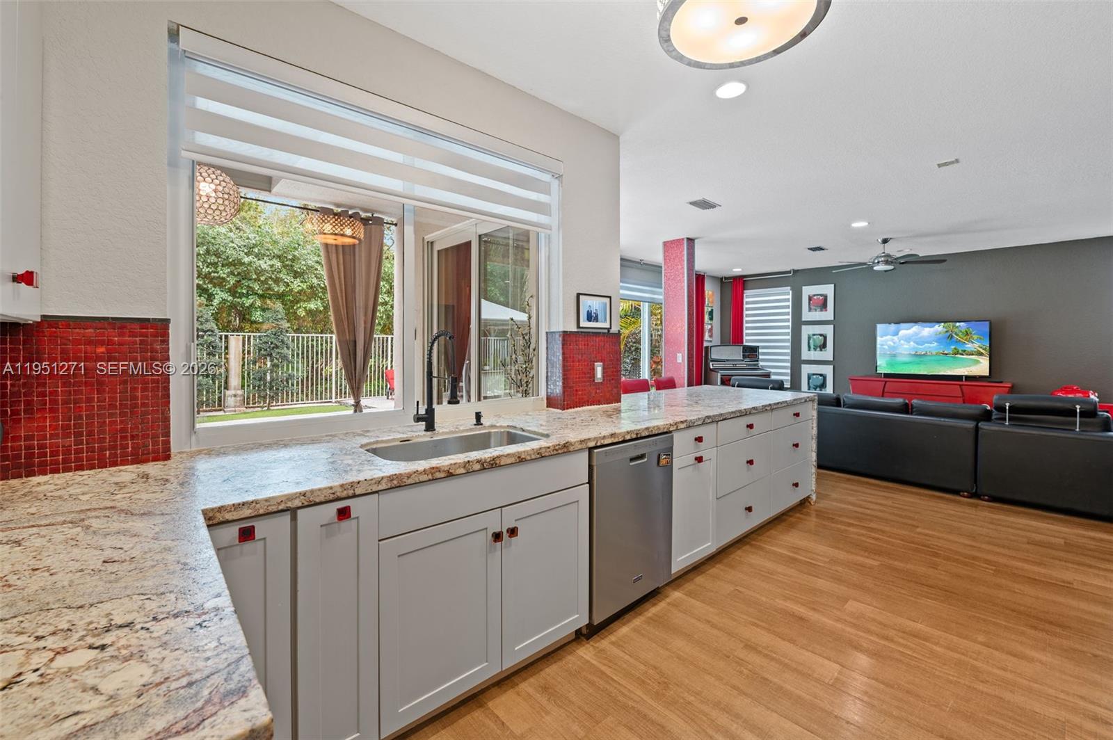 11070 Minneapolis Dr