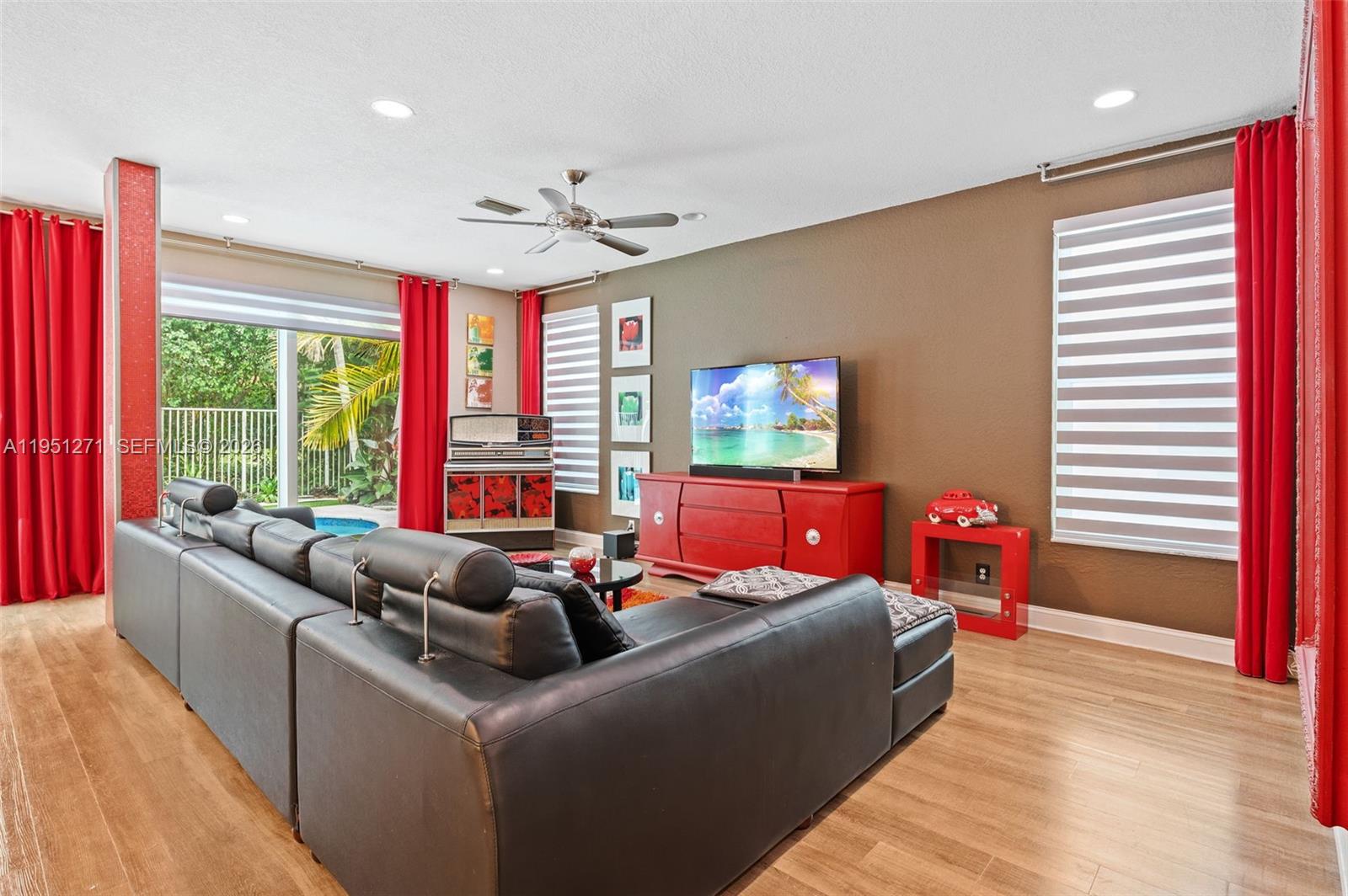 EMBASSY LAKES PHASE II - Residential