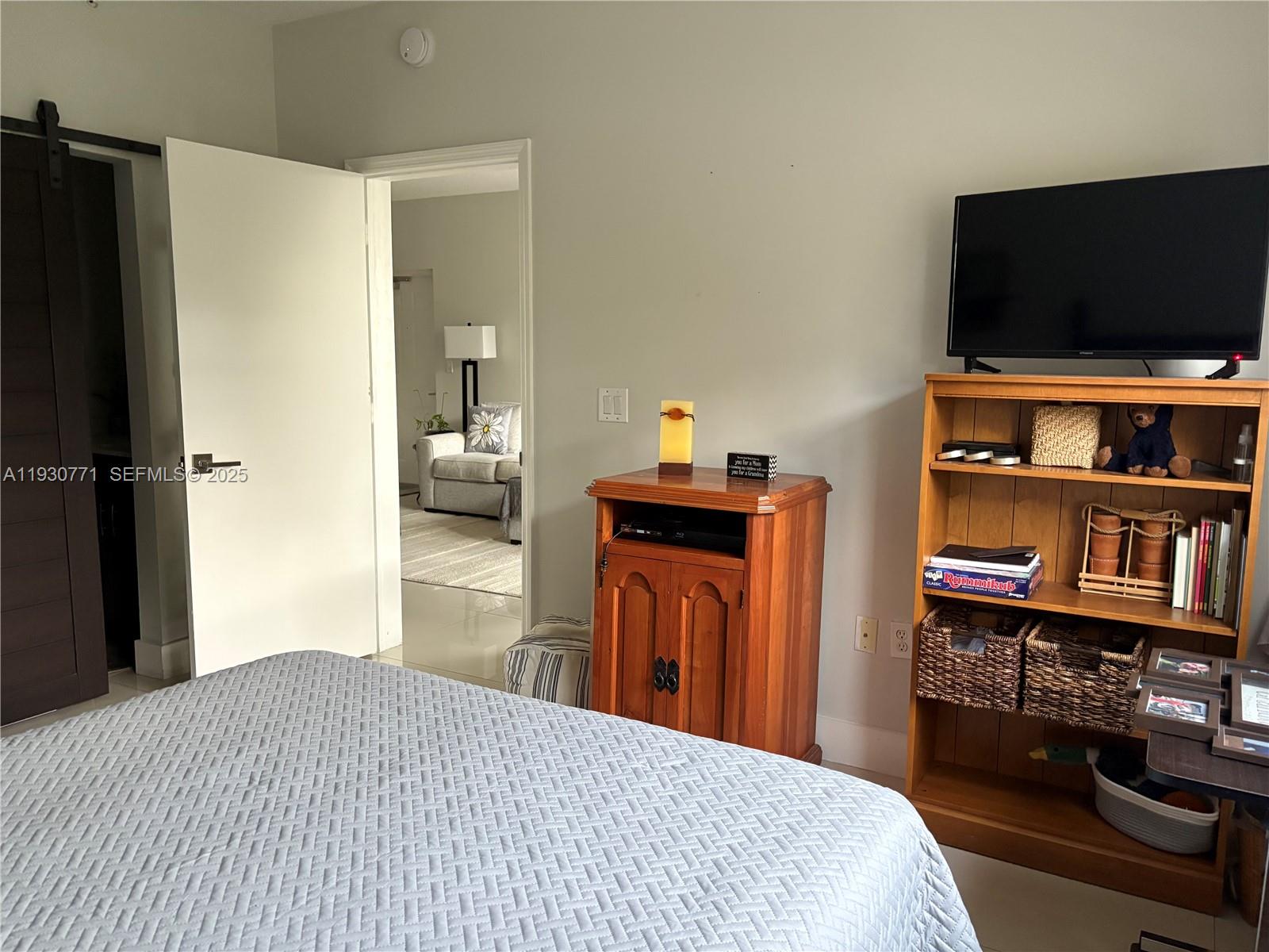 THE COURTS AT DORAL ISLES - Residential