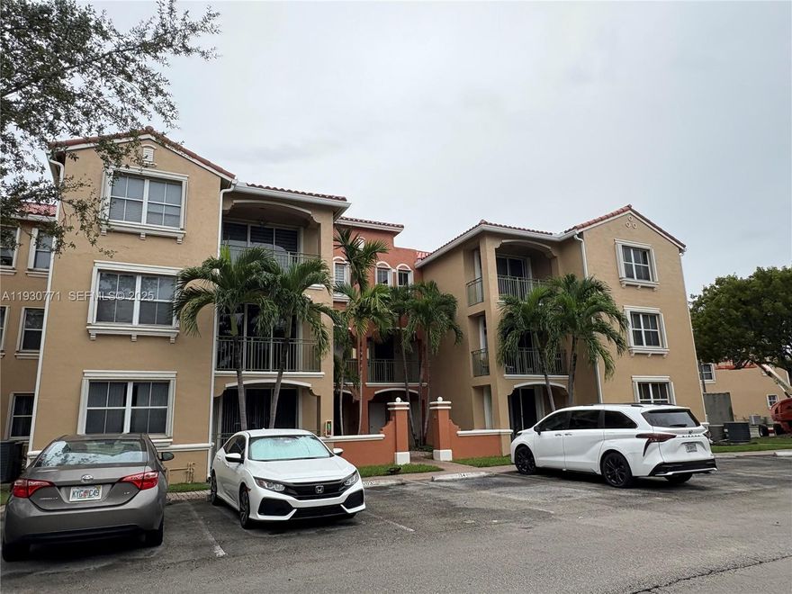 NEW LISTING AT THE COURTS AT DORAL ISLES. REMODELED 2/2 ON SECOND FLOOR. PRIME DORAL AREA AND ONE OF THE BEST COMMUNITIES!!!
POOL, FITNESS CENTER AND SOCIAL AREAS. CLOSE TO SCHOOLS, SHOPPINGS AND MAJOR HIGHWAYS...EASY TO SHOW. PLEASE BROKER'S REMARKS.